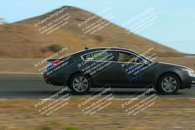 media/Jun-01-2025-CalClub SCCA (Sun) [[eae223c5dd]]/Group 1/Track Event 5/